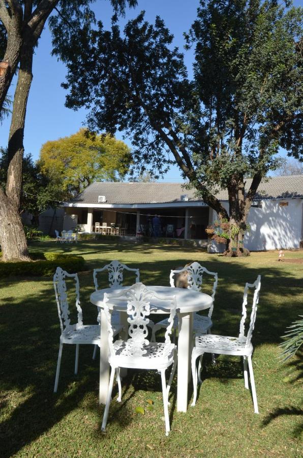 64 On Malabor Bed & Breakfast Pretoria Luaran gambar