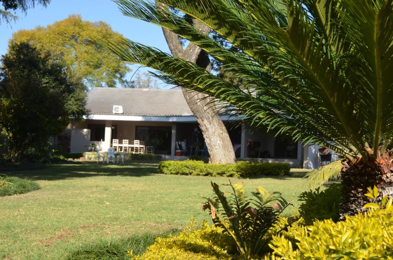 64 On Malabor Bed & Breakfast Pretoria Luaran gambar